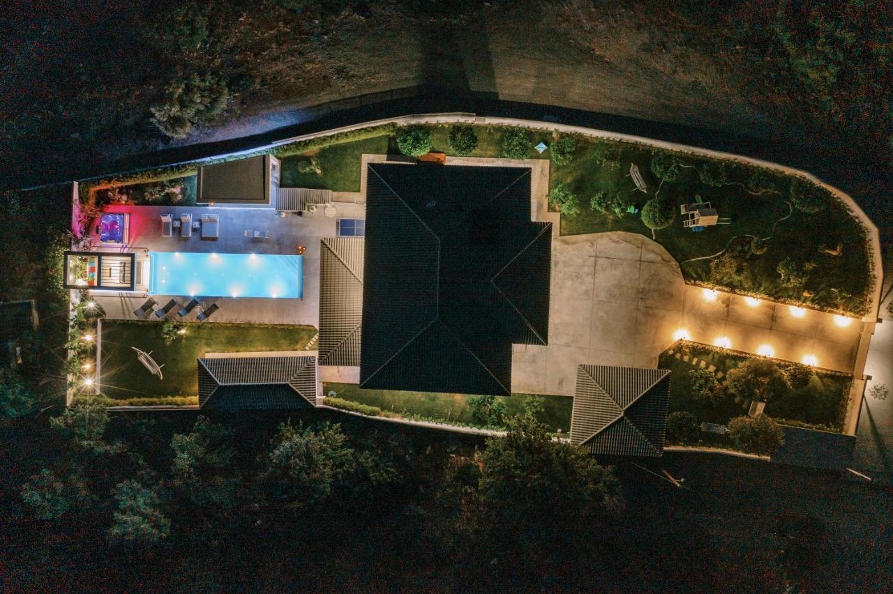 Вилла M Mansion Pefki  Экстерьер фото